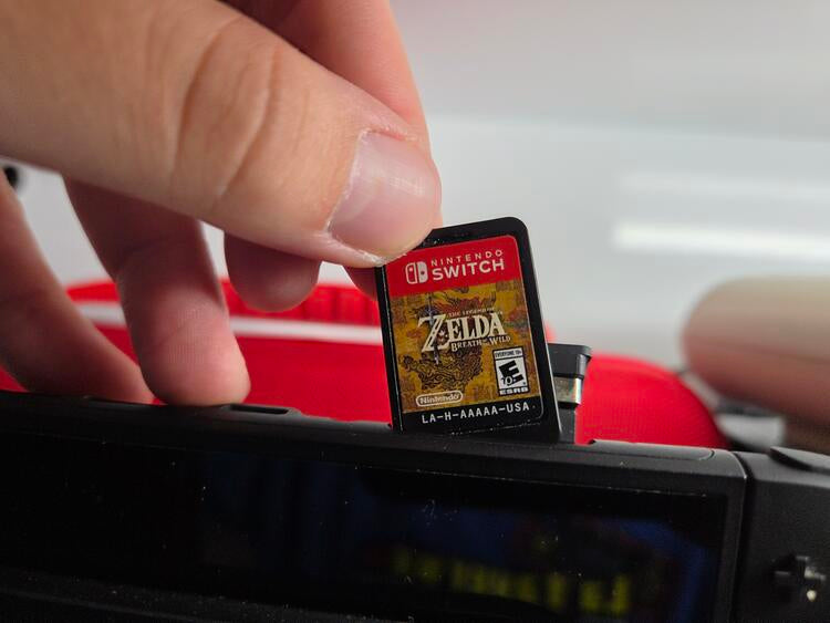 Nintendo Switch 2 console + Breath of the wild (usagé)