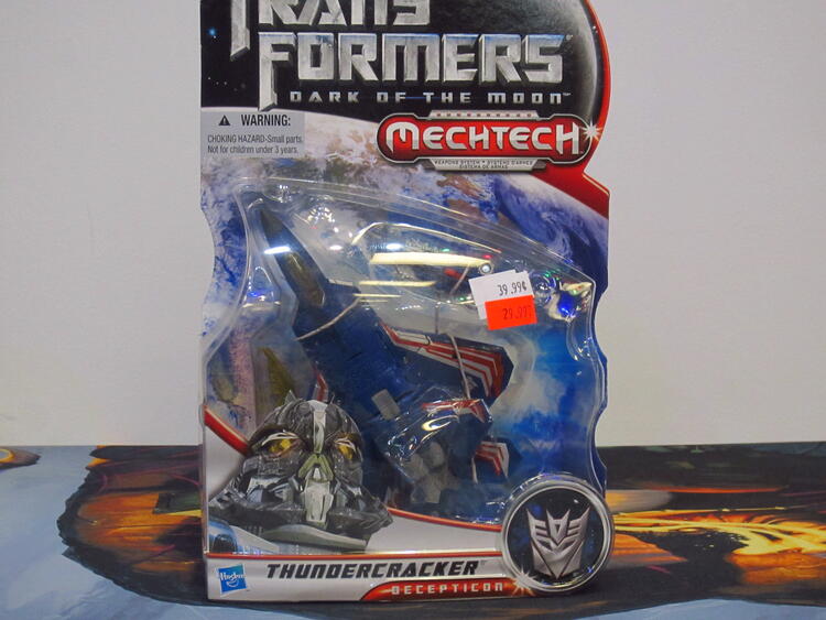 Transformer Dark of the moon Thundercracker